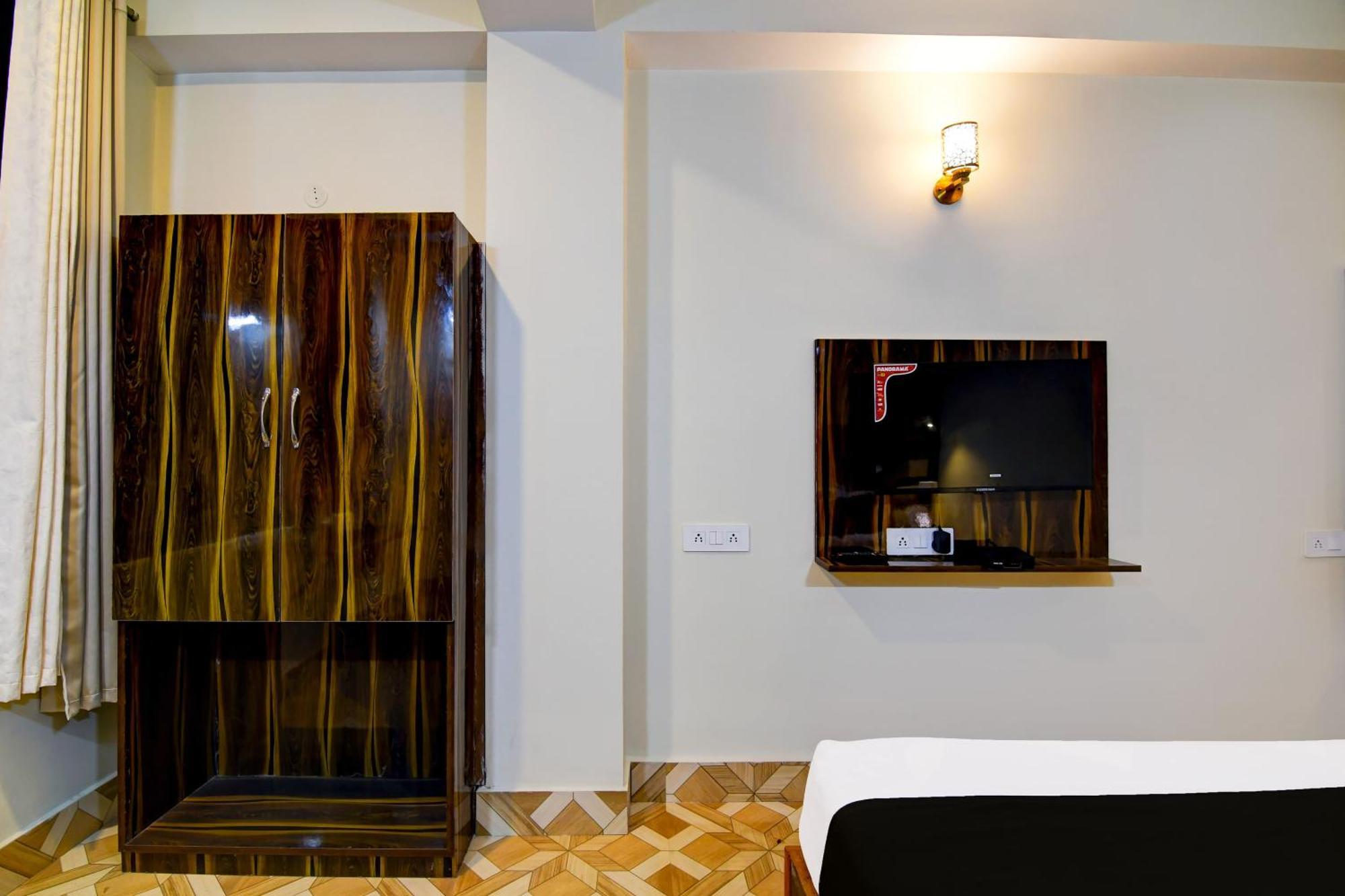 Super Townhouse Downtown Gangtok Hotel Exterior photo
